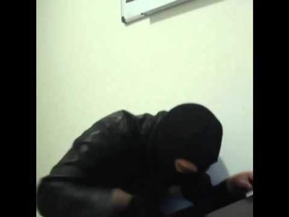 ZaidAliT - Getting robbed as a brown person...