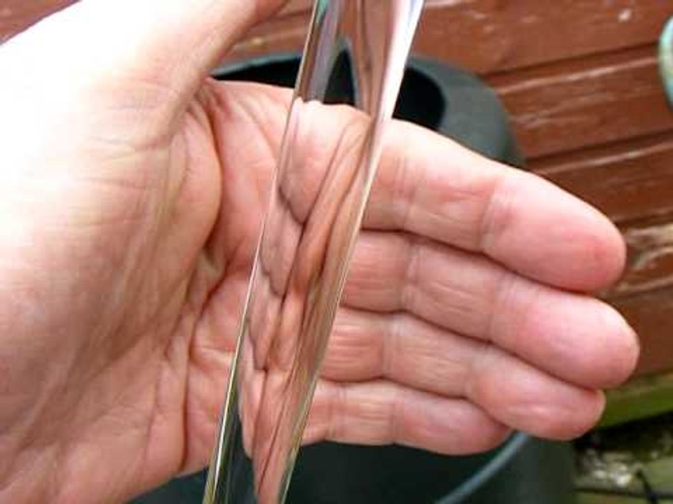 Homemade Laminar Flow Looks Spectacular