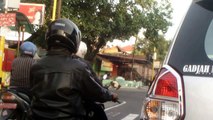 perjalanan3 hati hati dijalan