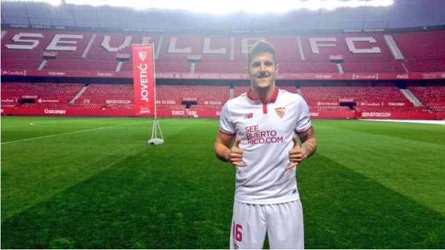 Resmi! Sevilla Dapatkan Striker Inter Milan