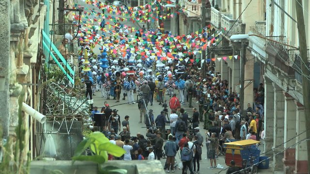 Enrique Iglesias filma el videoclip de su canción Súbeme la radio en Cuba