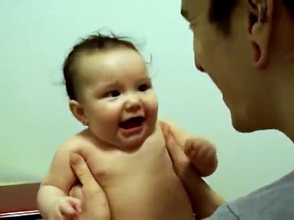ПРИКОЛЫ С ДЕТЬМИ Папа отмочил!