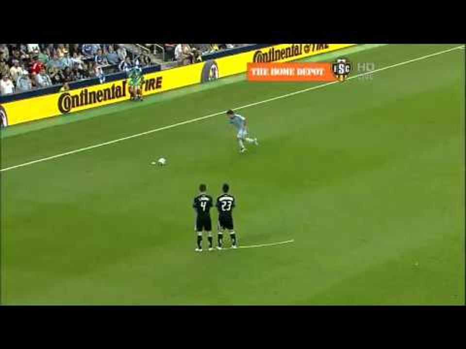 C.J. Sapong scores 1st MLS goal at Livestrong Sporting Park