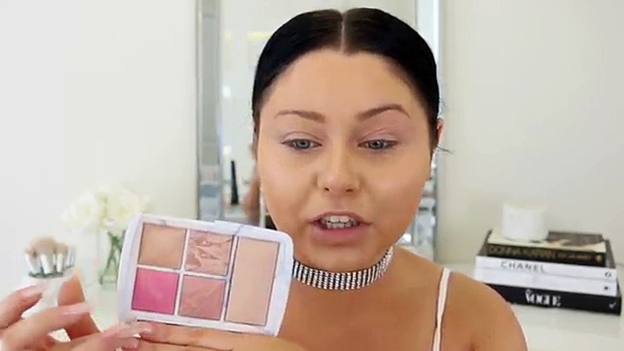 Full Face of FIRST IMPRESSIONS Makeup Tutorial 2017