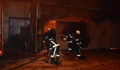 Bursa'da mobilya atölyesinde yangın