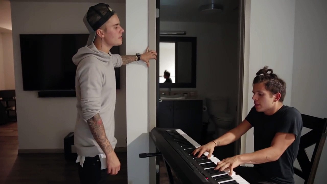 Rudy Mancuso and Justin Bieber Jam-8zdA47strL0