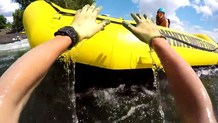3 gopro, 1 iphone et 1 pistolet trouvés dans une rivière !