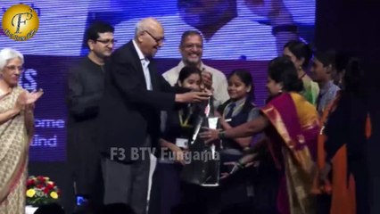 PRASOON JOSHI IN CONVERSATION WITH NANA PATEKAR MY IDEA OF INDIA