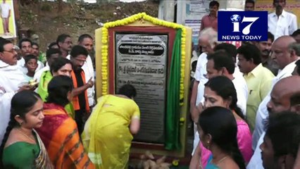 TDP Ministers fires on Congress