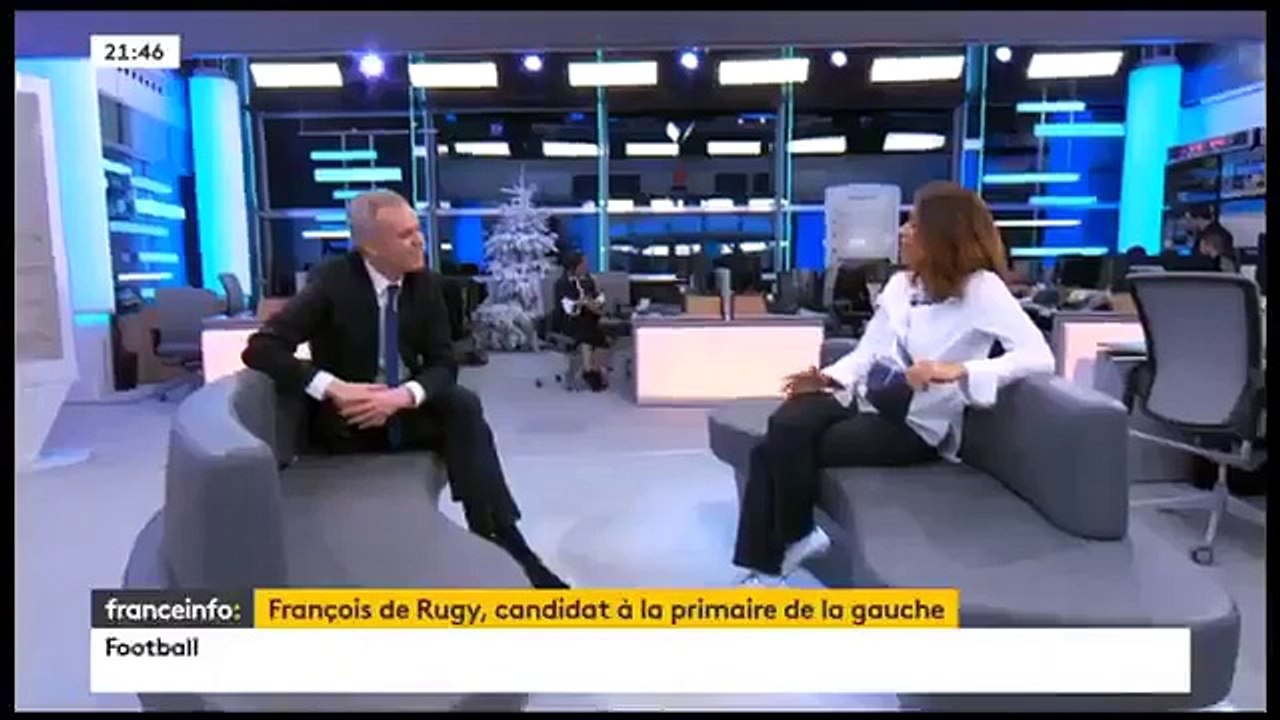 Lapsus d'une journaliste de France Info qui parle de la "tombe de François Hollande"