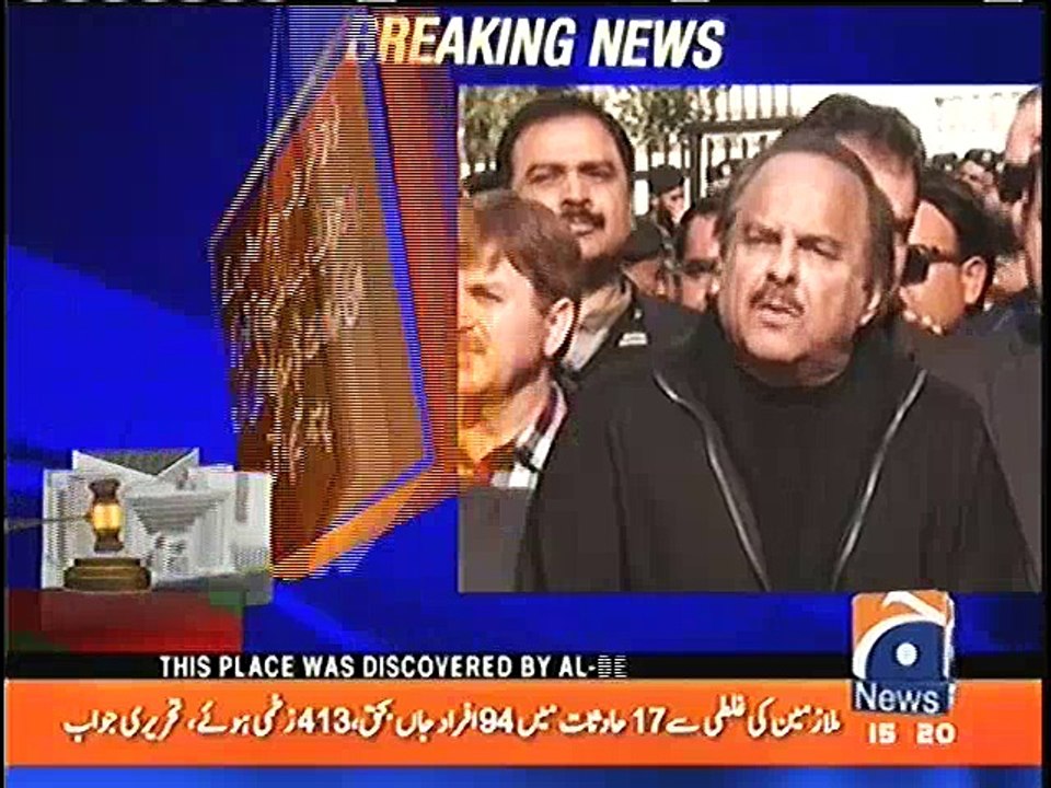 Pori qaum Panama main mutahid hai, Nawaz Sharif 4 sawalo ka jawab dete tou qaum ko in halaat ka samna na kerna perta -