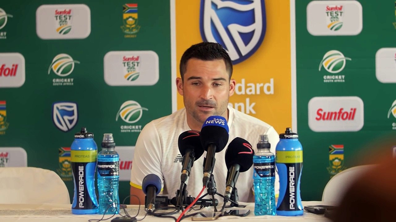 Elgar  de Kock tilt day one South Africa   s way