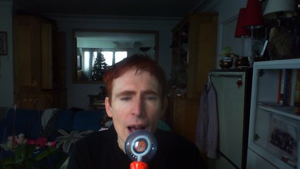 Wiwi égratigne "sans vous" de Kim Glow