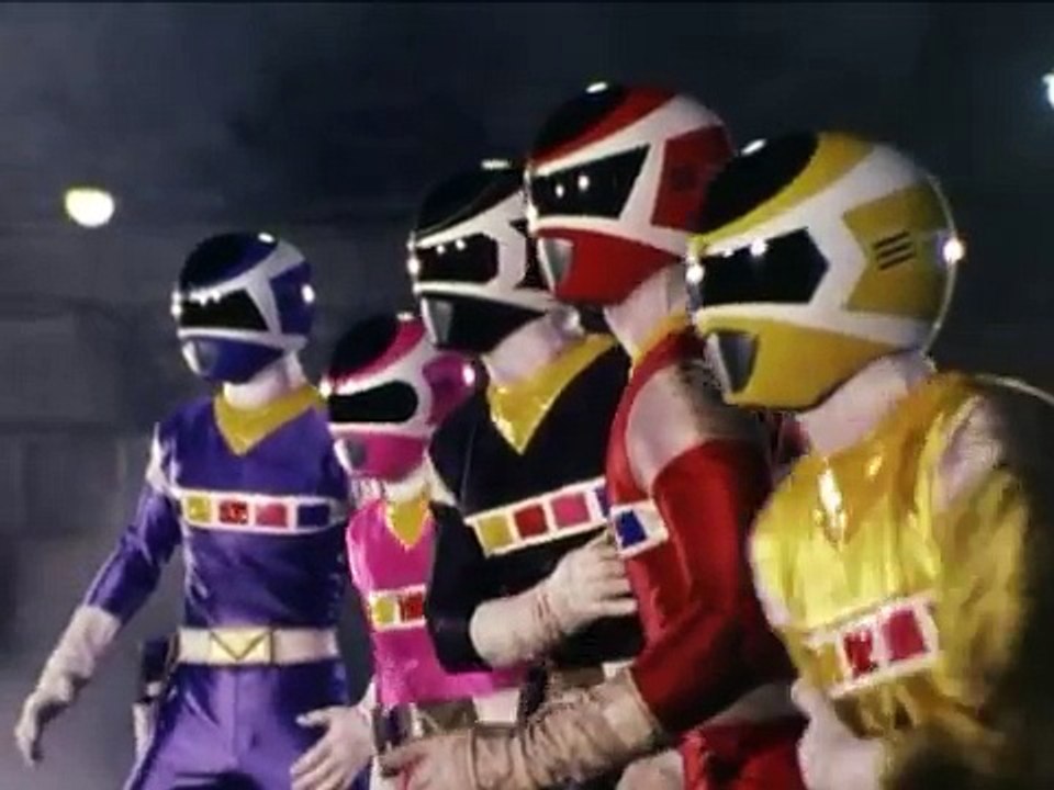 Power Rangers in Space - Power Rangers vs Psycho Rangers First Fight ...