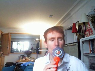 Wiwi égratigne "grain de sable" d'Amy Trayett