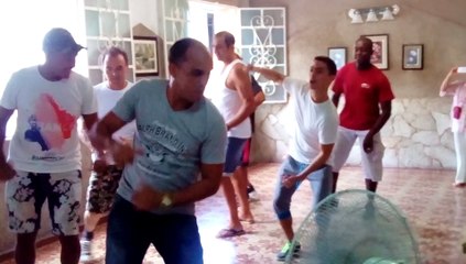 Démo Style Reggaeton garçons Stage Salsa déc 2016