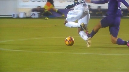 Mauro Zarate Red Card For Horrible Tackle vs Chievo!