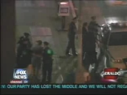 Alex Jones arrested in NYC Sept 8 2007