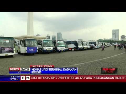 Monas Jadi Terminal Dadakan