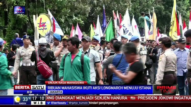 Ribuan Mahasiswa Protes Kenaikan Harga