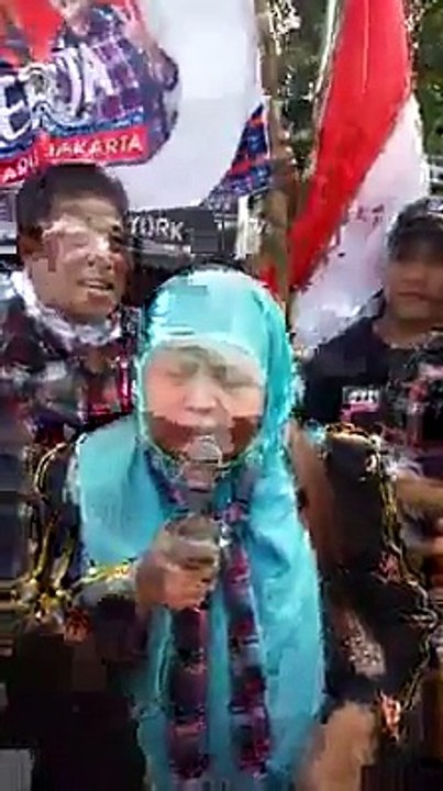 Ibu ini Sebut Habib Rizieq Penghianat NKRI