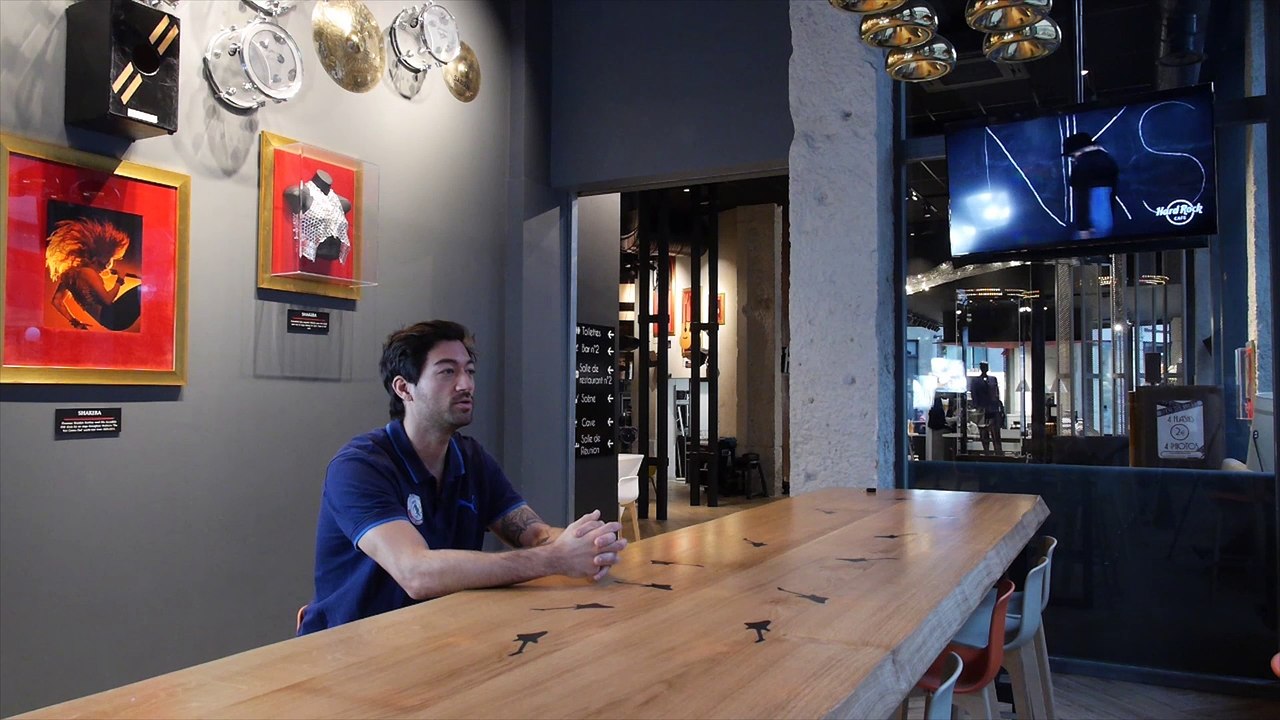 Interview de Vikhael To-Landry au Hard Rock Café