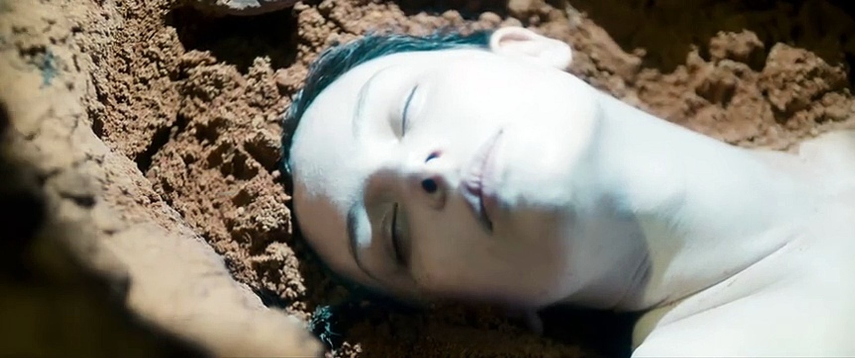 The Autopsy of Jane Doe Trailer (2016)