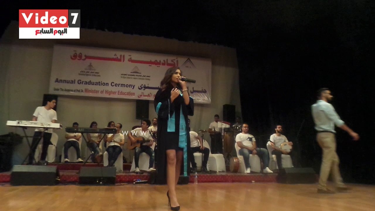 بالفيديو.. كارمن سليمان تغنى "برضاك" لايف