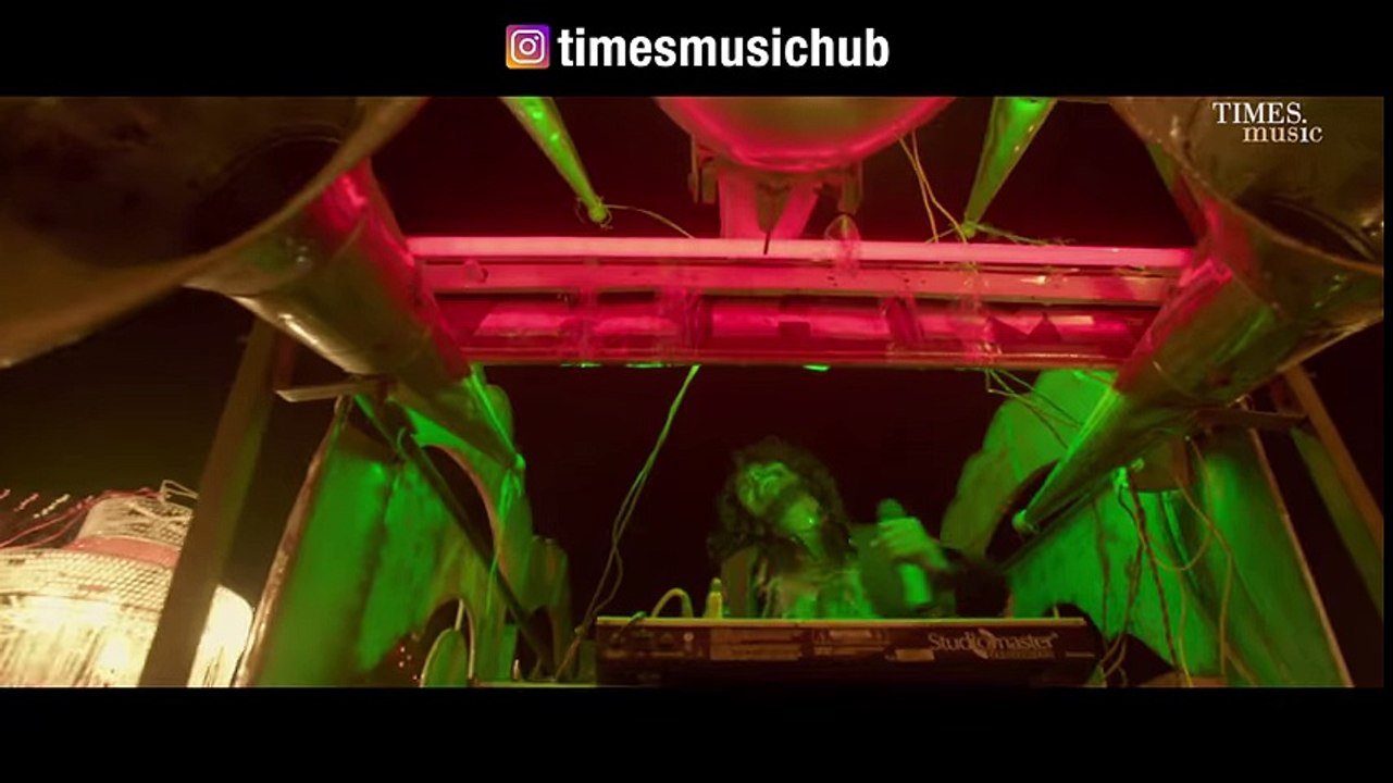 Dimpi De Naal Bhaage Bunty - RunningShaadi.com- Labh Janjua - Taapsee Pannu - Amit Sadh