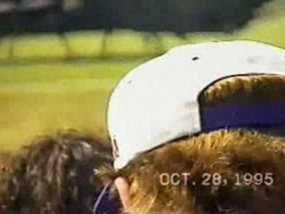 Cobra_at_Toronto_Pearson_Airport