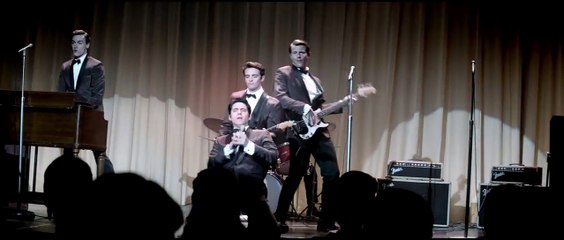 저지 보이즈  JERSEY BOYS  공식 예고편 (한국어 CC)-_NJnPmxTLoM