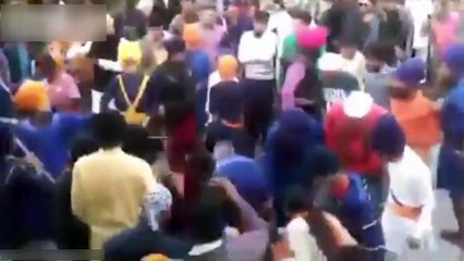 Gösteri sırasında yaşanan olay yürekleri ağza getirdi