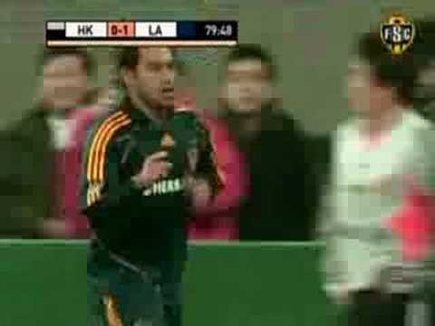 LA Galaxy: Carlos Ruiz Scores Hat-trick Against Shanghai