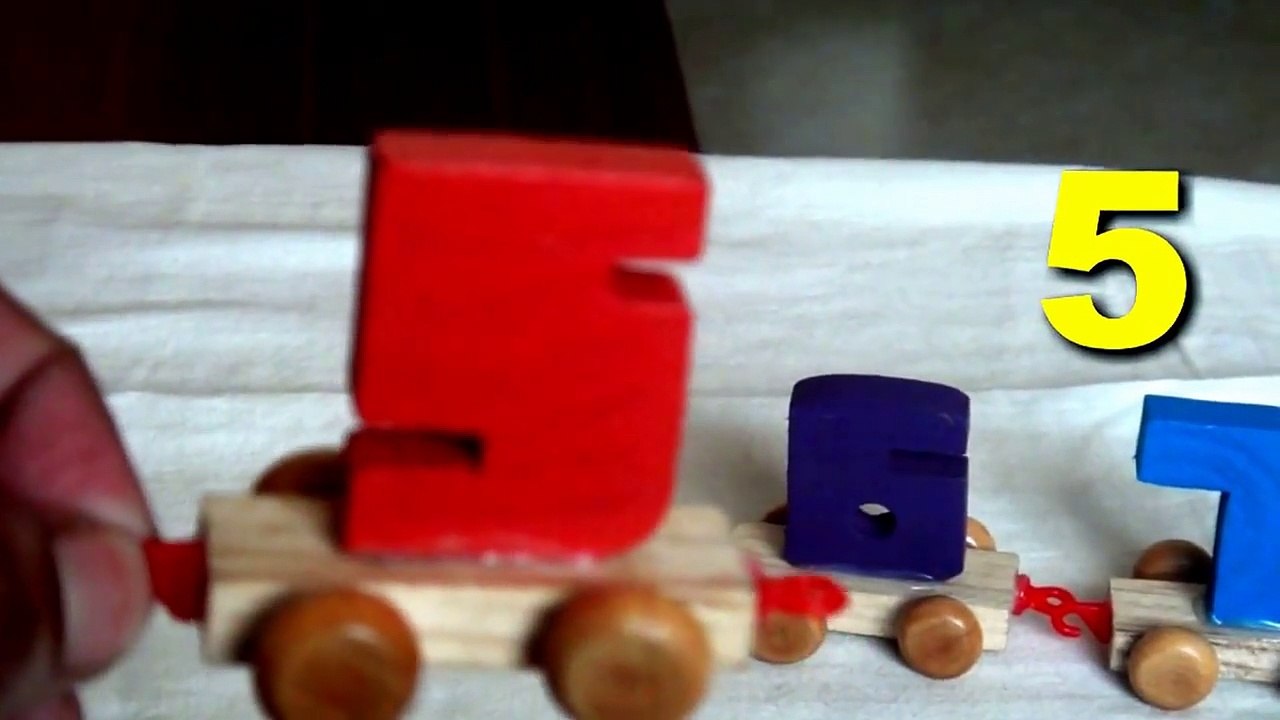 Learn Numbers 0 - 9 for kids and toddlers with number train