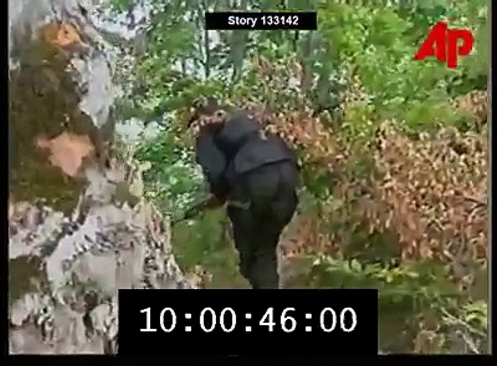 Forcat e UÇK-së në Junik 9 qeshor 1999