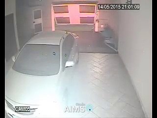 Thief-are-attacks-on-car-must-watch-Aims-studio-Dailymotion