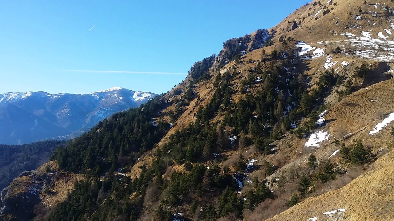 Ciotu de Giaie, inverno sulle Alpi del Mare, da Albergo Lucciola.