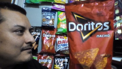 Tải video: DORITOS NACHO PREPARADOS CON VARIAS SALSAS DE MEXICO UN CHILE HABANERO Y UNA GASEOSA DR PEPPER