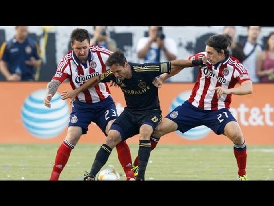HIGHLIGHTS: LA Galaxy vs Chivas USA, July 21, 2012