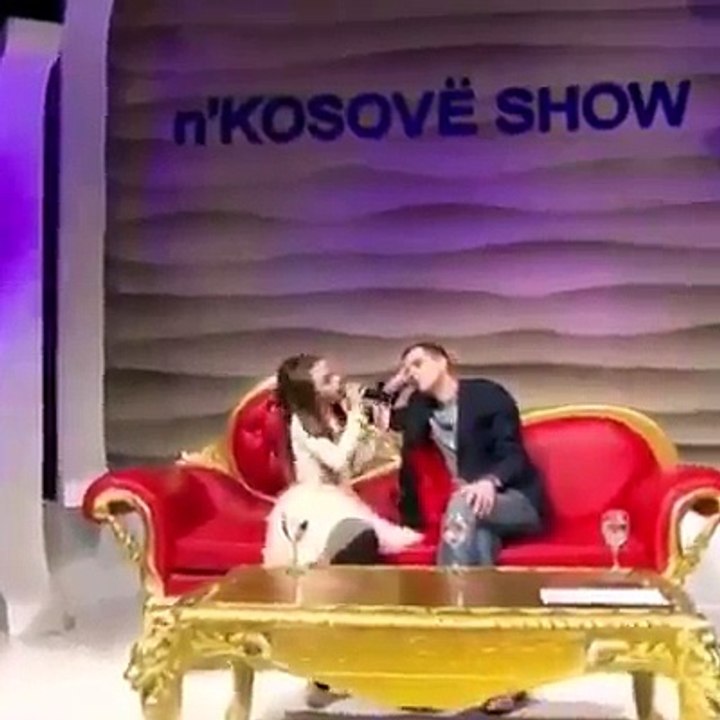 Süper bir ses mutlaka dinleyin !