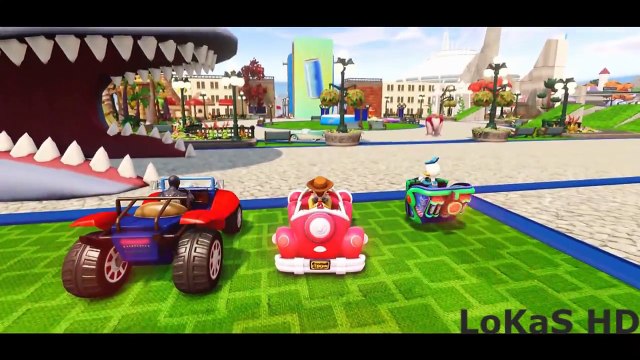 Disneys Donald Duck & Toy Story Woody & Black Spider Man play around Cars and Animals !!