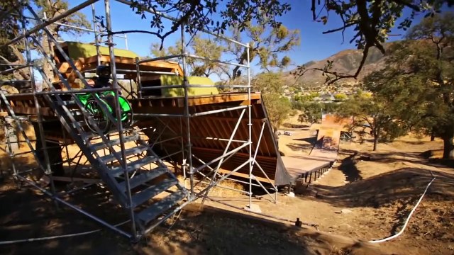 Homem não consegue andar mas é um super atleta em cadeira de rodas