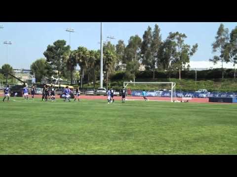 Sueño MLS Winner bends a free kick in