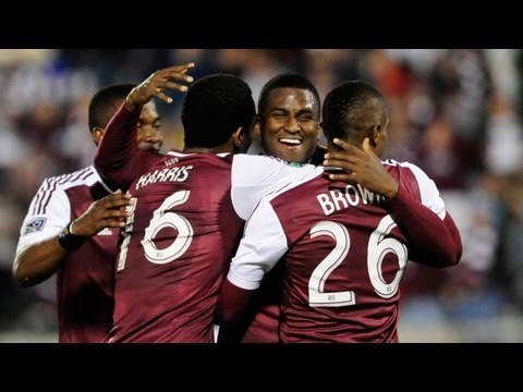 GOAL: Edson Buddle finishes inside the box | Columbus Crew vs Colorado Rapids