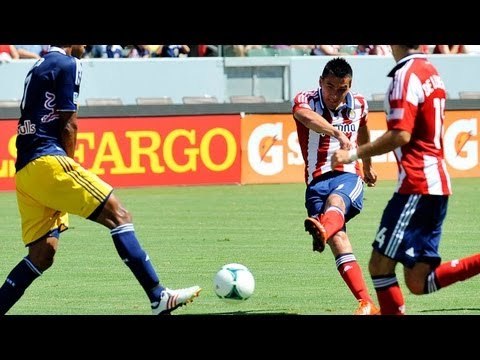 GOAL: Julio Morales' left-footer from the top beat Robles | Chivas USA vs. New York Red bulls