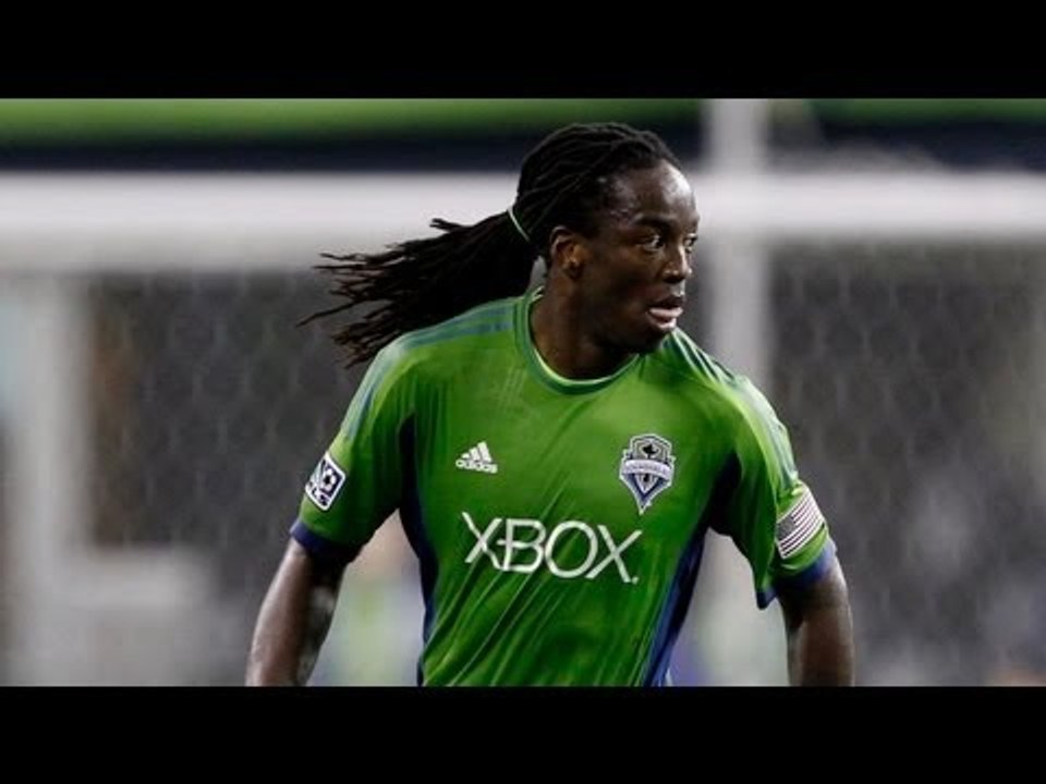 GOAL: Shalrie Joseph bounces header in | Houston Dynamo vs Seattle Sounders FC