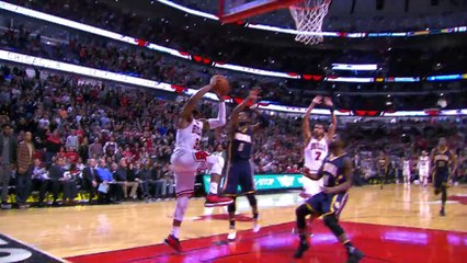Dwyane Wade The Hometown Hero With The Game Clinching Dunk! _ 12.26.16-X7JMLkWTtQs