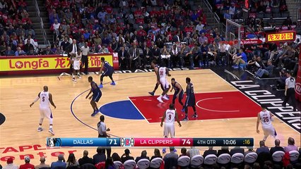 Jamal Crawford SLICK Crossover Leads to Jumper _ 12.23.16-bwTsnswlhu8