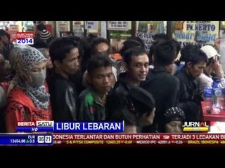 Video herunterladen: Penumpukan Penumpang di Terminal Kalideres