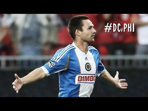GOAL: Jack McInerney last minute header ties the game | D.C. United vs Philadelphia Union